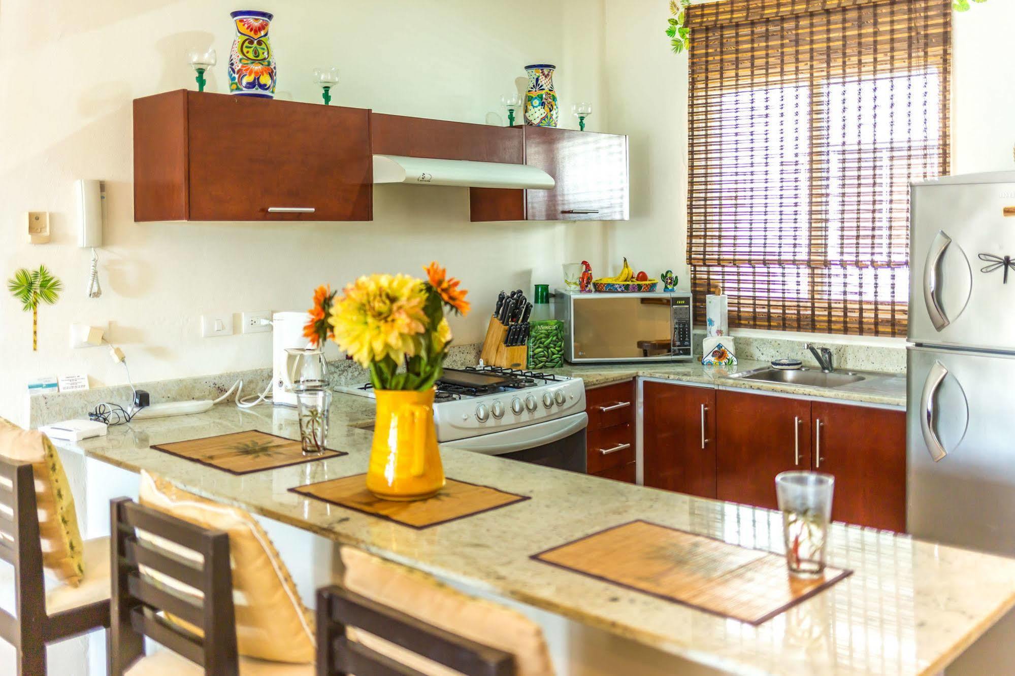 Meridian Downtown Apartments Playa del Carmen Esterno foto