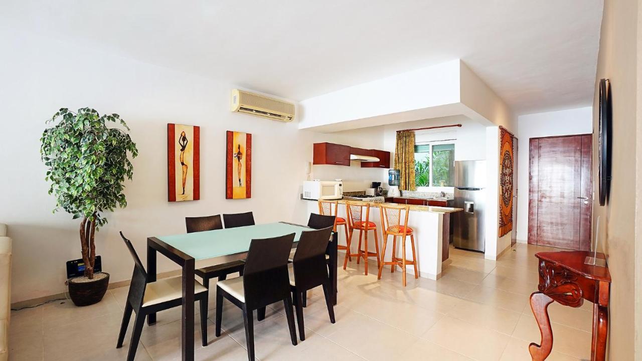 Meridian Downtown Apartments Playa del Carmen Esterno foto