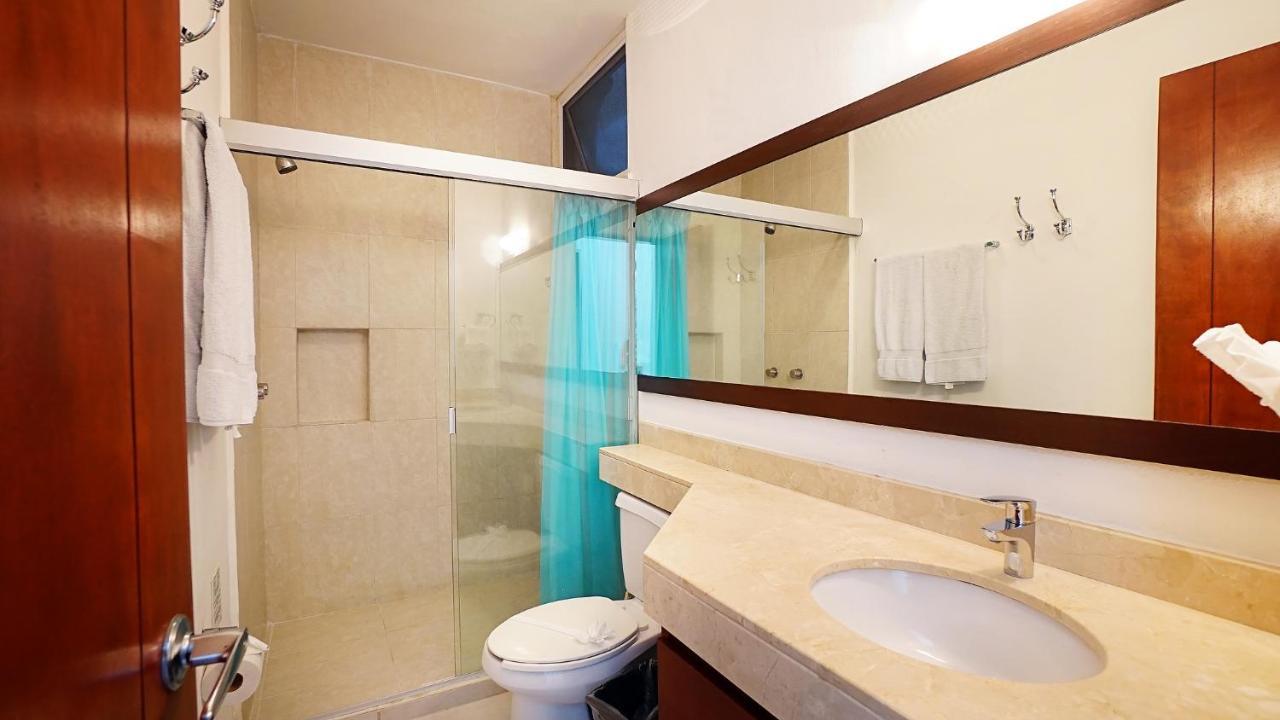 Meridian Downtown Apartments Playa del Carmen Esterno foto
